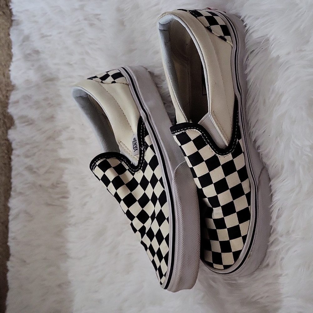 Vans - Picture 3 of 3